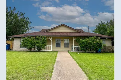 707 Ruth Ct, Unit A, Navasota, TX 77868 - Photo 1