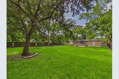 1922 Abilene, League City, TX 77573 - Photo 13