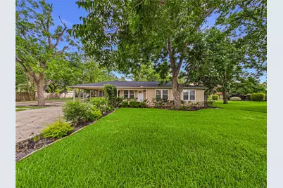 1922 Abilene, League City, TX 77573 - Photo 3