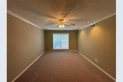 10220 Memorial Drive #L155, Houston, TX 77024 - Photo 13