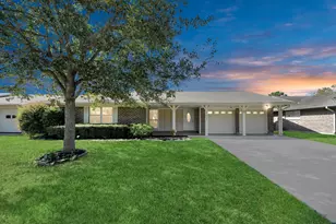 2804 Shady Creek Dr, Pearland, TX 77581 - Photo 1