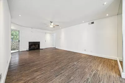 9700 Leawood Boulevard #1214, Houston, TX 77099 - Photo 5