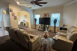 5205 Dauntless Dr, Houston, TX 77066 - Photo 5
