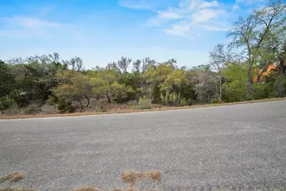 1040 Summit Bluff, Canyon Lake, TX 78133 - Photo 5