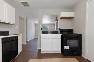 7217 Parker Rd, Houston, TX 77016 - Photo 5