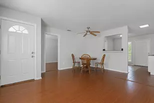7217 Parker Rd, Houston, TX 77016 - Photo 3
