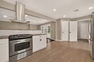 5511 Lymbar Dr, Houston, TX 77096 - Photo 7