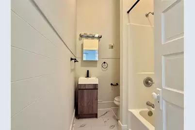 1427 Church Street #2, Galveston, TX 77550 - Photo 15
