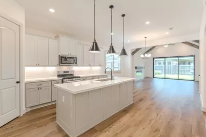 9322 Galloway Woods Trail, Tomball, TX 77375 - Photo 5