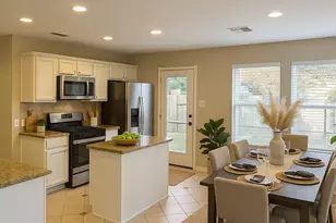 58 Shimmer Pond Pl, Conroe, TX 77385 - Photo 9