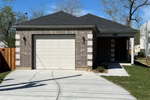 817 Center St, Richmond, TX 77469 - Photo 47