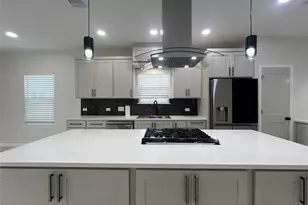 817 Center St, Richmond, TX 77469 - Photo 13