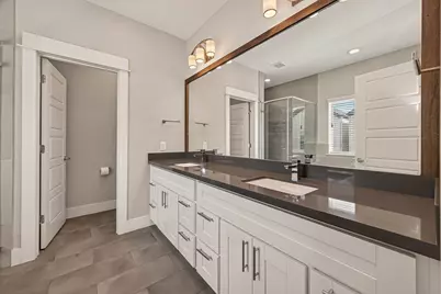 2010 Saint Charles Street, Houston, TX 77003 - Photo 37