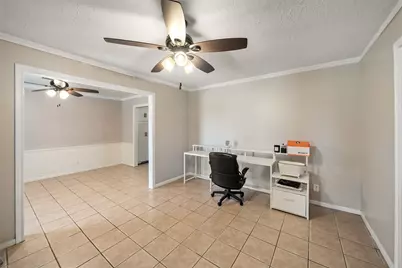 1223 Green Briar Drive, Huntsville, TX 77340 - Photo 5
