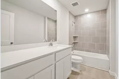 668 Woodhaven Lakes Drive, La Marque, TX 77568 - Photo 21