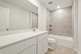 668 Woodhaven Lks Dr, La Marque, TX 77568 - Photo 21