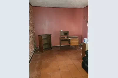 8413 Darlington Drive, Houston, TX 77028 - Photo 11