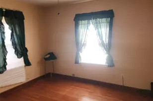 8413 Darlington Dr, Houston, TX 77028 - Photo 5