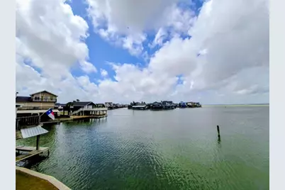 1122 Makatea Street, Tiki Island, TX 77554 - Photo 39