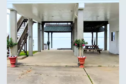 1122 Makatea Street, Tiki Island, TX 77554 - Photo 35