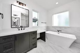 721 Marcella St, Houston, TX 77091 - Photo 21