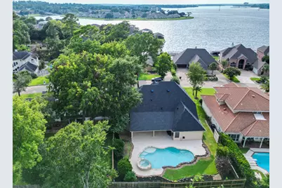 214 Lake View Circle, Montgomery, TX 77356 - Photo 3