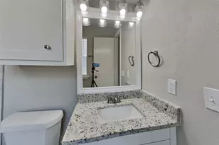 6211 Gillian Park Dr, Katy, TX 77449 - Photo 9