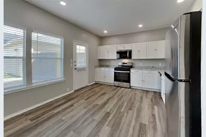 6211 Gillian Park Drive, Katy, TX 77449 - Photo 5