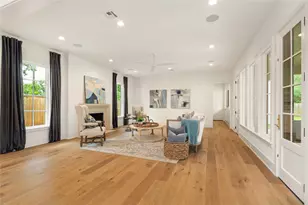 822 W 31st St, Houston, TX 77018 - Photo 23