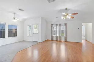 17919 Magenta Springs Dr, Humble, TX 77346 - Photo 3