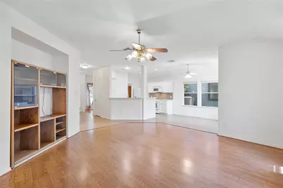 17919 Magenta Springs Drive, Humble, TX 77346 - Photo 7