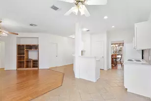 17919 Magenta Springs Dr, Humble, TX 77346 - Photo 5