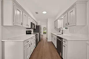 16303 Townes Rd, Friendswood, TX 77546 - Photo 19