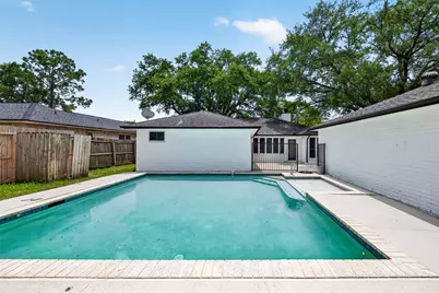 16303 Townes Road, Friendswood, TX 77546 - Photo 35