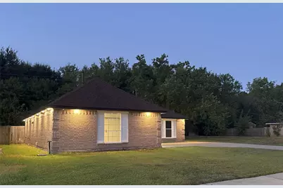 7423 Maczali Drive, Houston, TX 77489 - Photo 31