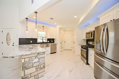 7423 Maczali Drive, Houston, TX 77489 - Photo 7