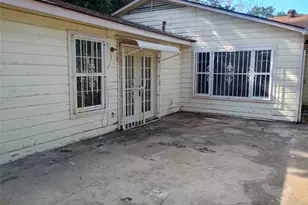 1708 E 32nd St, Austin, TX 78722 - Photo 19