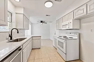 23122 Cimber Ln, Spring, TX 77373 - Photo 7