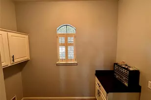22002 Treesdale Ln, Katy, TX 77450 - Photo 17