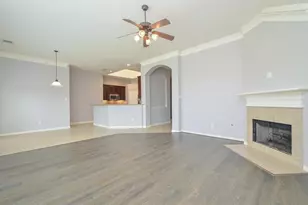 6726 Oakman, Sugar Land, TX 77479 - Photo 19