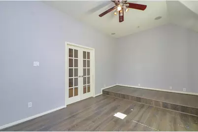 6726 Oakman, Sugar Land, TX 77479 - Photo 11