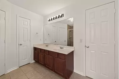 4714 Lake Rim Drive, Alvin, TX 77511 - Photo 11