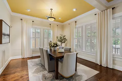 1421 Columbia Street, Houston, TX 77008 - Photo 9