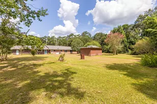 536 Wallisville Rd, Liberty, TX 77575 - Photo 33