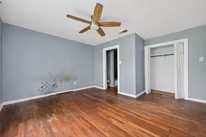 217 N Holly Avenue, Cleveland, TX 77327 - Photo 15