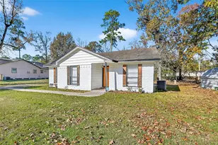 23567 Pine Forest Dr, New Caney, TX 77357 - Photo 3