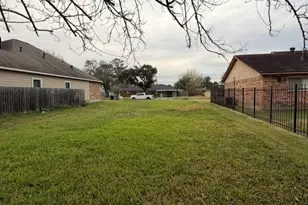 7135 Rook Blvd, Houston, TX 77087 - Photo 3