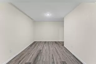 2203 Drayton Ln, Houston, TX 77088 - Photo 13