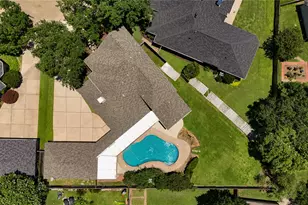 12731 Melvern Ct, Houston, TX 77041 - Photo 9