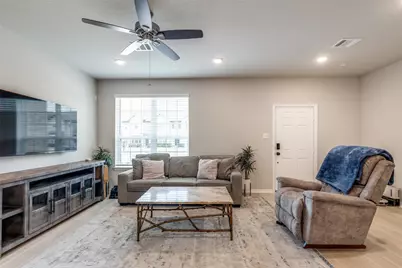 8033 Scanlan Trail, Missouri City, TX 77459 - Photo 11